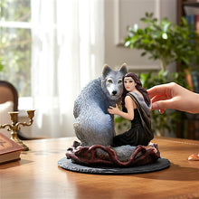 Laden Sie das Bild in den Galerie-Viewer, Wolf Guardian Woman Figurine Anne Stokes Fantasy Art Gothic Pagan Wicca Resin Collectible