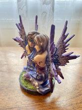 Laden Sie das Bild in den Galerie-Viewer, Enchanting Zodiac Fairy Figurine - Gemini Mystique Resin Statue, Celestial Twin Spirits Decor - Astrological Gift-OsirisTradingUK