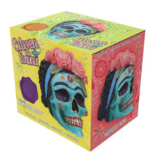 Laden Sie das Bild in den Galerie-Viewer, Calavera de Azucar Mexican Sugar Skull Day of the Dead Decor Hand-Painted Resin Figurine