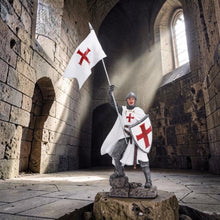 Laden Sie das Bild in den Galerie-Viewer, Templar Knight Statue 31.6cm Medieval Crusader Figurine Historical Ornament