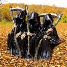 Laden Sie das Bild in den Galerie-Viewer, Gothic Reapers Shelf Sitters Figurine Skeleton Halloween Fantasy Art Ornament