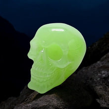 Load image into Gallery viewer, Glow-in-the-Dark Resin Skull - Luminous Gothic Decor, Unique Collectible Ornament, 13 cm