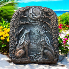 Load image into Gallery viewer, Moon Gazing Hares Wall Plaque - Hand-Colored 16cm Indoor Ornament - Decorative Hare Art with Hanging Hook
