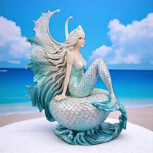 Laden Sie das Bild in den Galerie-Viewer, Elegant Mermaid Sitting on Shell Resin Figurine – Fantasy Ocean Goddess Statue 25cm