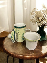 Load image into Gallery viewer, Traditional Chinese Tea Mug with Strainer and Lid - Ceramic Infuser Cup 10cm - Asian Style Teaware
