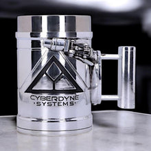 Laden Sie das Bild in den Galerie-Viewer, Official T-800 Terminator 2 Judgement Day T2 Hand Tankard Mug Nemesis Now