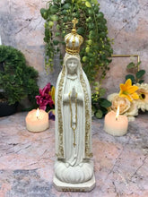 Laden Sie das Bild in den Galerie-Viewer, Blessed Virgin Mary Our Lady Fatima Statue Ornament Figurine Religious Sculpture