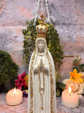 Laden Sie das Bild in den Galerie-Viewer, Blessed Virgin Mary Our Lady Fatima Statue Ornament Figurine Religious Sculpture