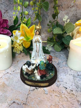 Laden Sie das Bild in den Galerie-Viewer, Blessed Virgin Mary Sculpture Our Lady of Fatima with Children Statue Figurine-OsirisTradingUK
