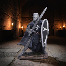 Laden Sie das Bild in den Galerie-Viewer, Dark Templar Knight Statue Figurine Ornament Medieval Crusader Sword Shield