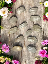 Load image into Gallery viewer, Natural Crystal Quartz Points - 200g Pack of Healing Stones, Energy Amplifying Gemstones (3-4cm) in Organza Pouch