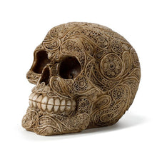 Laden Sie das Bild in den Galerie-Viewer, Abstract Gothic Skull Fantasy Figurine Halloween Ornament Macabre Figure