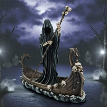 Laden Sie das Bild in den Galerie-Viewer, Reaper Ferryman Resin Statue Dark Fantasy Figurine Skull Decor Gothic Home Ornament
