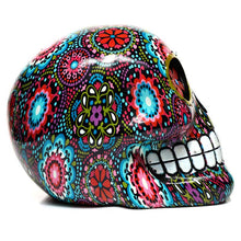 Laden Sie das Bild in den Galerie-Viewer, Mexican Day of the Dead Skull Figurine - Floral Resin Decor 14.5cm
