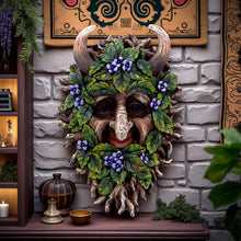 Laden Sie das Bild in den Galerie-Viewer, Mystical Tree Spirit Plaque Nature Woodland Horned Tree Spirit Pagan Wall Art