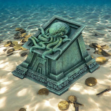 Load image into Gallery viewer, Cthulhu Crypt Trinket Box Gothic Figurine Resin Fantasy Storage Container Nemesis Now