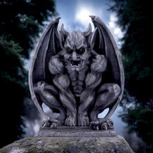 Load image into Gallery viewer, Resin Gargoyle Statue – Gothic Decor Garden Sculpture | Medieval Mythical Creature Ornament for Home and Outdoor Spaces