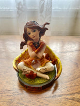 Laden Sie das Bild in den Galerie-Viewer, Cancer Zodiac Fairy Figurine - Intuitive Water Sign Resin Collectible, 9.5cm - Astrological Symbol, Nurturing Spirit Decor-OsirisTradingUK