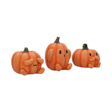 Laden Sie das Bild in den Galerie-Viewer, Pumpkin Statue Set See No, Speak No Hear No Figurines Gothic Halloween Decor