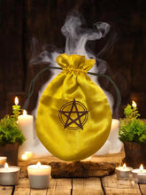 Laden Sie das Bild in den Galerie-Viewer, Mystic Yellow Satin Drawstring Bag with Purple Pentagram - Wiccan Pouch for Tarot, Runes, & Amulets, Magical Altar Cloth Bag.