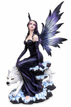 Laden Sie das Bild in den Galerie-Viewer, Gothic Fairy with White Wolf Figurine 50cm Dark Fantasy Statue Ornament Decor