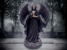 Laden Sie das Bild in den Galerie-Viewer, Ominous Angel of Death Statue - Spectral Reaper with Wings - Gothic Art Figure - Mysterious Dark Decor - Supernatural Guardian Sculpture-OsirisTradingUK