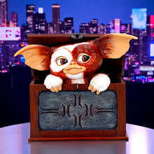 Laden Sie das Bild in den Galerie-Viewer, Gizmo Gremlins Figure Cute Retro Movie Collectible Ornament Memorabilia Statue