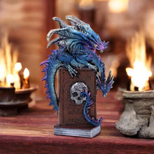 Laden Sie das Bild in den Galerie-Viewer, Mystical Dragon on Skull Book Figurine – Gothic Fantasy Ornament 22cm