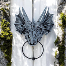 Laden Sie das Bild in den Galerie-Viewer, Gothic Dragon Skull Door Knocker – Medieval Stone Effect Fantasy Home Wall Decor