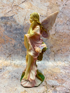Enchanted Garden Fairy Figurine, Resin Hand-Painted Pink Floral Fantasy Decor, 16cm Mystical Fairy Statue for Home or Gift