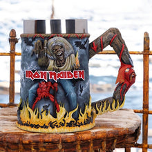 Laden Sie das Bild in den Galerie-Viewer, Iron Maiden The Number of the Beast Tankard - Official Licensed Album Art Mug