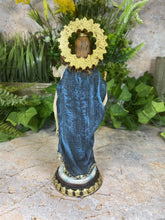 Laden Sie das Bild in den Galerie-Viewer, Unsere Liebe Frau vom Berge Karmel Jungfrau Maria Skulptur Statue religiöses Ornament 13 cm
