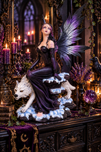 Laden Sie das Bild in den Galerie-Viewer, Gothic Fairy with White Wolf Figurine 50cm Dark Fantasy Statue Ornament Decor