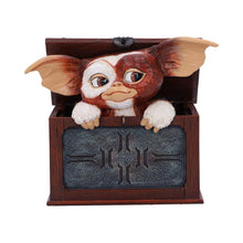 Laden Sie das Bild in den Galerie-Viewer, Gizmo Gremlins Figure Cute Retro Movie Collectible Ornament Memorabilia Statue