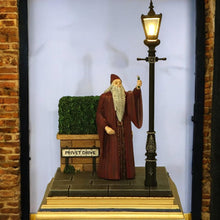 Load image into Gallery viewer, Harry Potter Privet Drive Light-Up Figurine | Officially Licensed Collectible 18.5cm