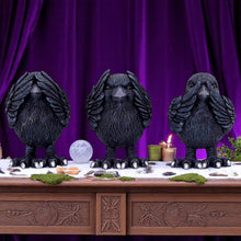 Laden Sie das Bild in den Galerie-Viewer, Three Wise Raven Figurines Gothic See No ,Hear No, Speak No Evil Ravens pagan