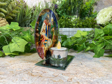 Load image into Gallery viewer, Exquisite Nativity Kings Glass Votive Light Holder Christianity Candle Holder