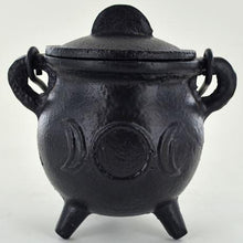 Laden Sie das Bild in den Galerie-Viewer, Cast Iron Triple Moon Cauldron Wiccan Altar Tool Pagan Witchcraft Ritual Burner