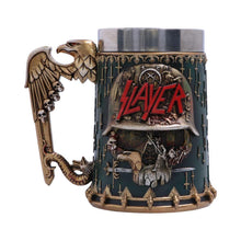 Laden Sie das Bild in den Galerie-Viewer, Official Slayer Skull Tankard | Eagle Helmet Logo Mug | Heavy Metal Collectible 16.5cm