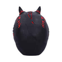 Laden Sie das Bild in den Galerie-Viewer, James Ryman Infernal Skull Figurine 20cm | Gothic Red & Black Devil Skull Ornament
