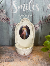 Load image into Gallery viewer, Divine Mercy Jesus Porcelain Water Font - Sacred Home Decor, Blessing Holder, 13.5 cm-OsirisTradingUK