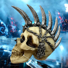 Laden Sie das Bild in den Galerie-Viewer, Mohawk Blade Skull Statue - Gothic Decor Halloween Skeleton Figurine Ornament