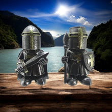 Load image into Gallery viewer, Gothic Templar Knight Collectibles – Medieval Warrior Figurines Set – Resin Decor 13.8cm
