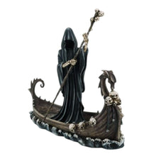 Laden Sie das Bild in den Galerie-Viewer, Reaper Ferryman Resin Statue Dark Fantasy Figurine Skull Decor Gothic Home Ornament