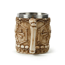 Laden Sie das Bild in den Galerie-Viewer, Gothic Skull Mug - Bone Handle Halloween Home Decor Tankard