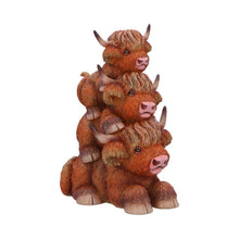 Load image into Gallery viewer, Highland Totem Figurine – 17.5cm Adorable Stacked Highland Cow Ornament