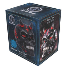 Laden Sie das Bild in den Galerie-Viewer, James Ryman Infernal Skull Figurine 20cm | Gothic Red & Black Devil Skull Ornament