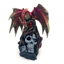 Laden Sie das Bild in den Galerie-Viewer, Gothic Ruby Dragon Statue with Skull and LED - Multi-Color Light Fantasy Ornament