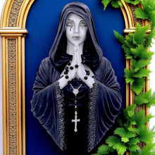 Laden Sie das Bild in den Galerie-Viewer, Gothic Prayer Nun Wall Plaque Witchy Hanging Dark Fallen Angel Figurine Art Decor