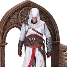 Load image into Gallery viewer, Assassin’s Creed Bookends Altaïr Ezio Figures Gamer Shelf Ornament Collectible